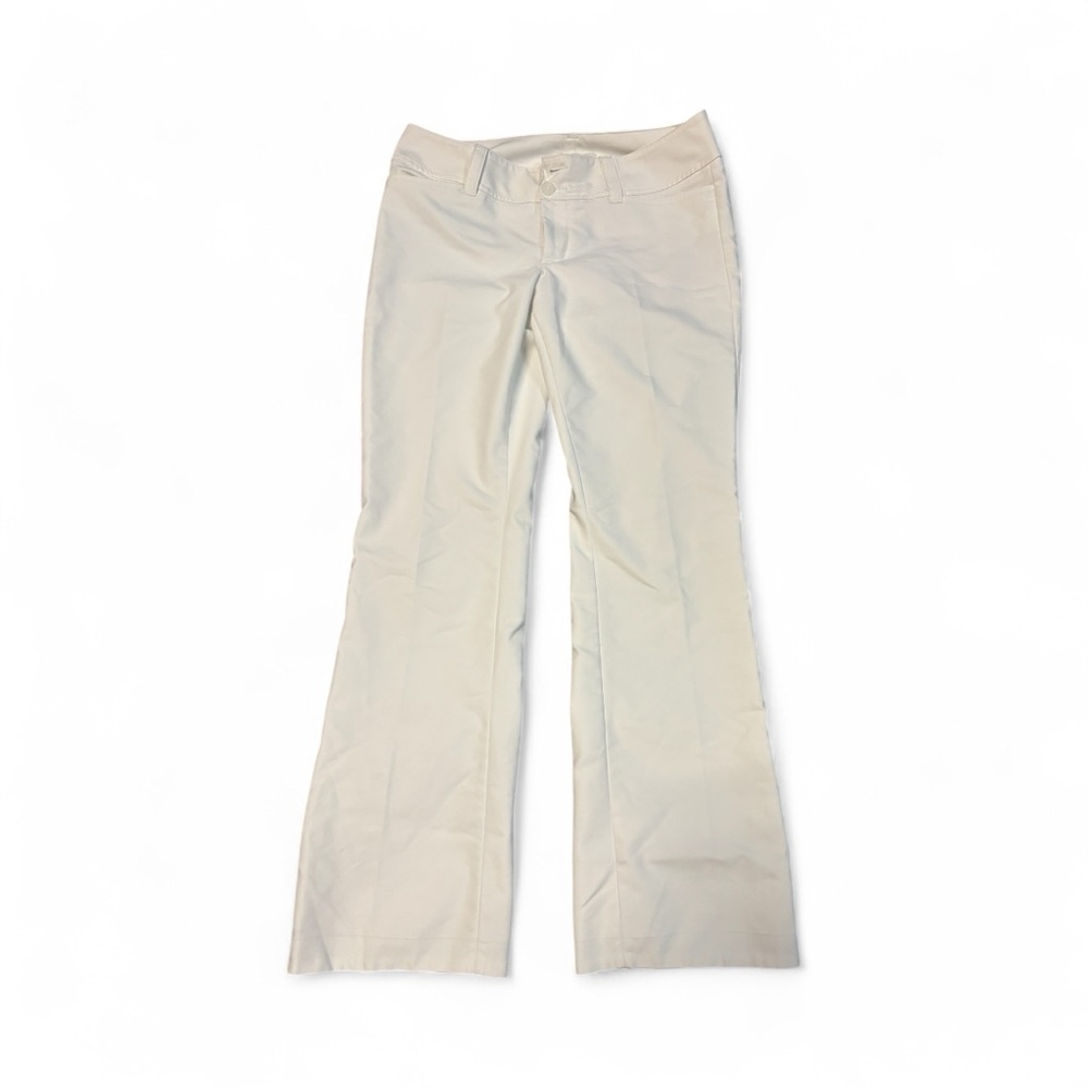 Coldwater Creek Women's Flare whites‎ Jeans size 10